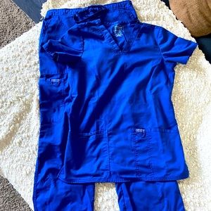 Cherokee Women’s Scrub Set